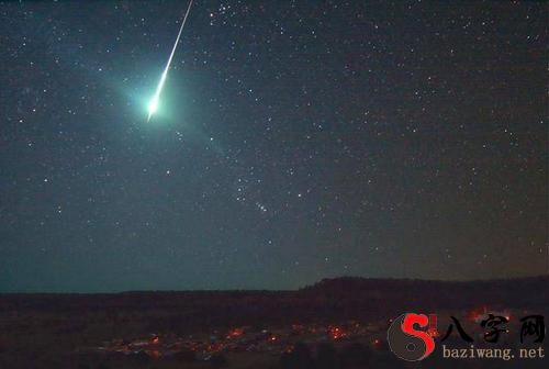 梦见发亮的星星突然消失